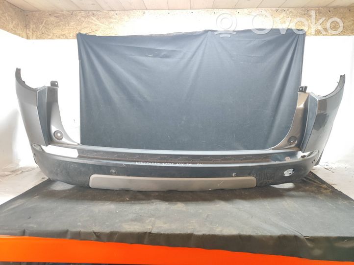 Land Rover Discovery Sport Moldura inferior del parachoques trasero FK7217D781A