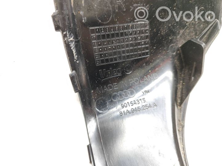 Audi Q2 - Listwa pod lampę tylną 81A945254A