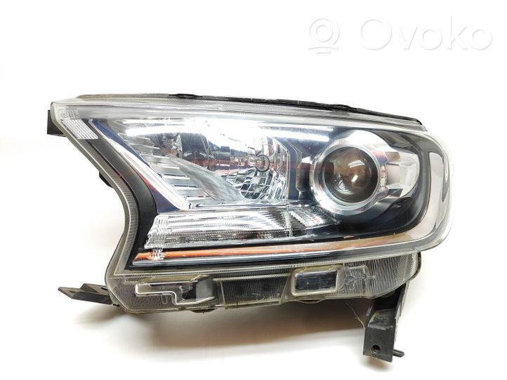 Ford Ranger Lampa przednia EB3B13W030PL