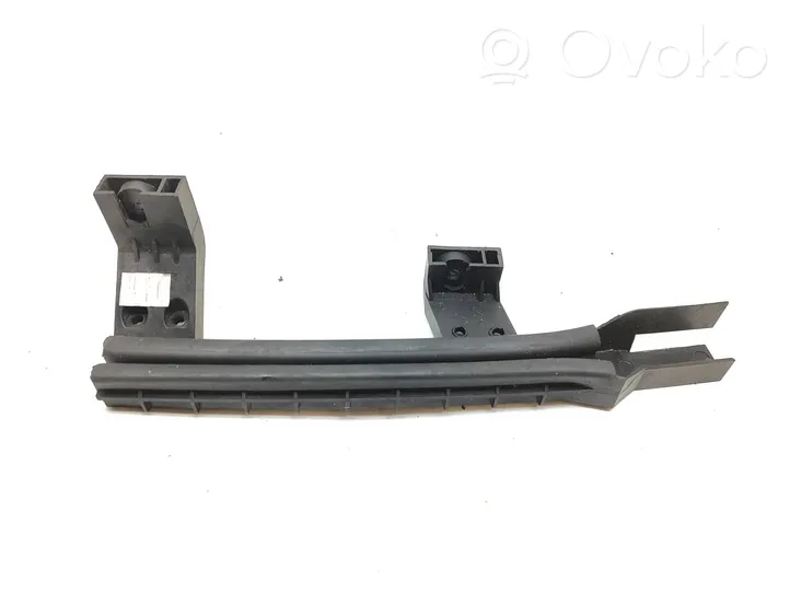 Peugeot 3008 II Rail de pare-brise de porte avant 9811896480