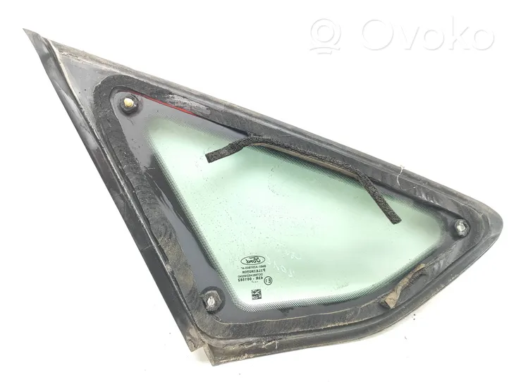 Ford Focus Fenêtre latérale avant / vitre triangulaire 43R001582