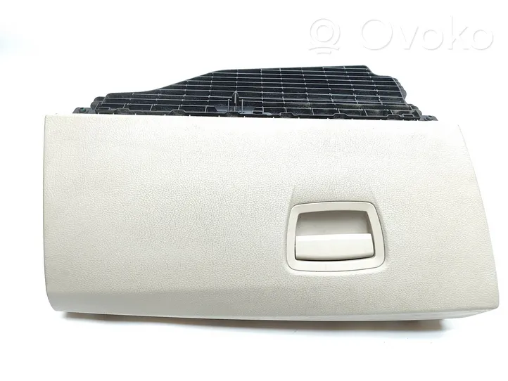 BMW 5 F10 F11 Glove box set 9166683