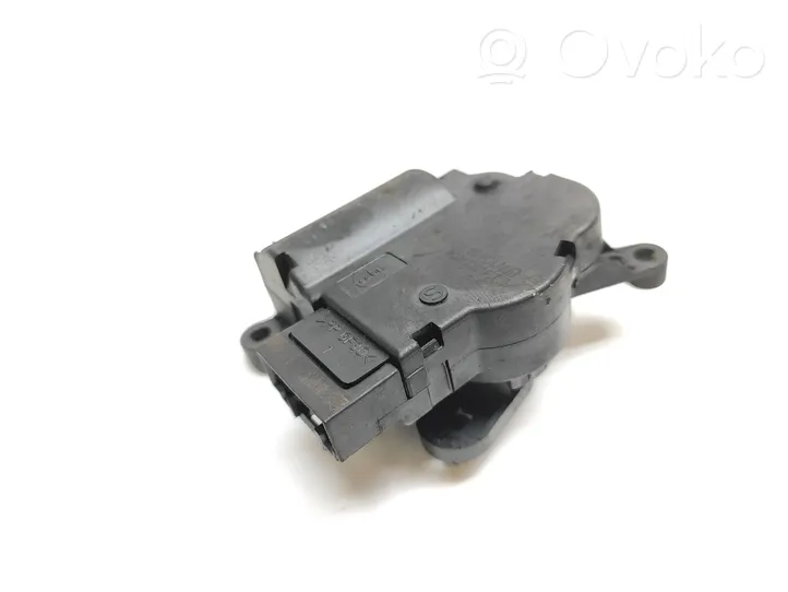 Audi Q3 8U Moteur / actionneur de volet de climatisation 1K0907511Q