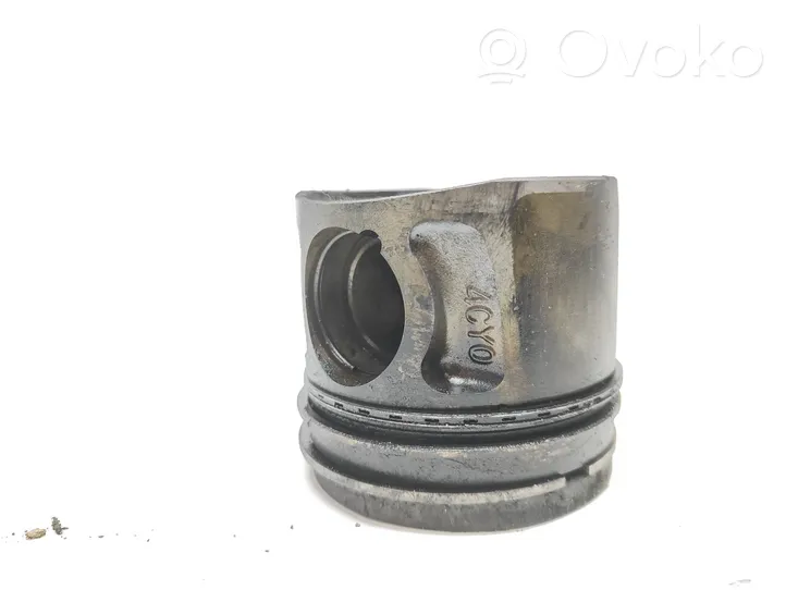 KIA Sportage Piston 4CY0