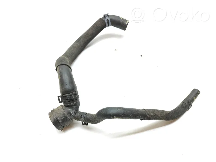 Audi TT TTS RS Mk3 8S Tubo flessibile del liquido di raffreddamento del motore 5Q0122157AK