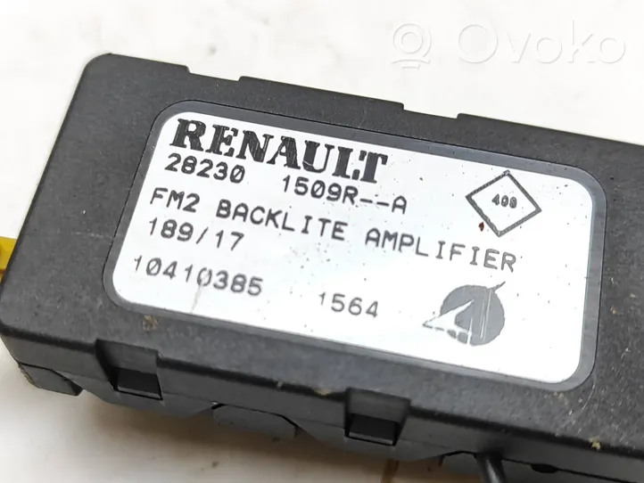 Renault Megane IV Amplificateur d'antenne 282301509R