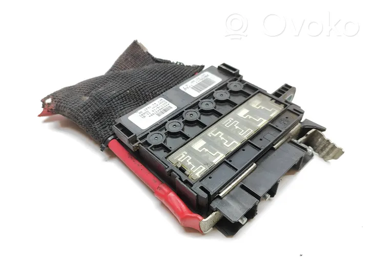 Renault Megane IV Module de fusibles 403884372R