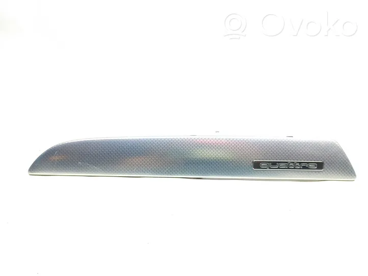 Audi A4 S4 B8 8K Rivestimento del pannello 8K1853190