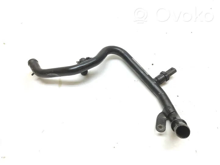 Audi A4 S4 B8 8K Tubo flessibile del liquido di raffreddamento del motore 059121027E