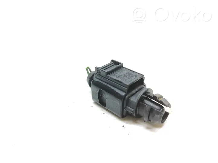 Audi A4 S4 B8 8K Sensore temperatura esterna 8K0973702