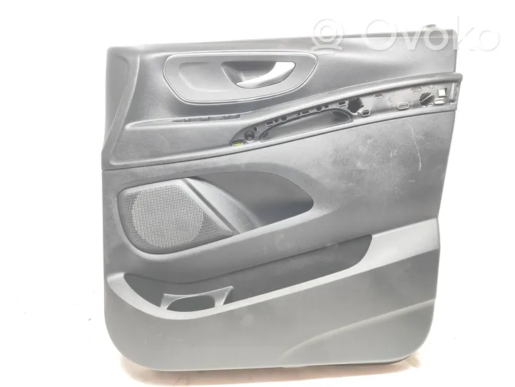 Mercedes-Benz Vito Viano W447 Rivestimento del pannello della portiera anteriore A477271878