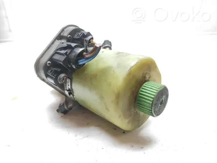 Volkswagen Polo V 6R Power steering pump 6R0423156A