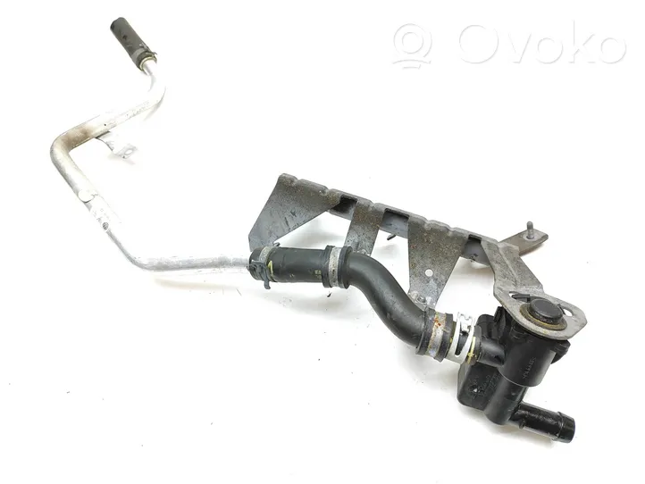 Volkswagen Touareg II Pompe à eau de liquide de refroidissement 7PP819810A