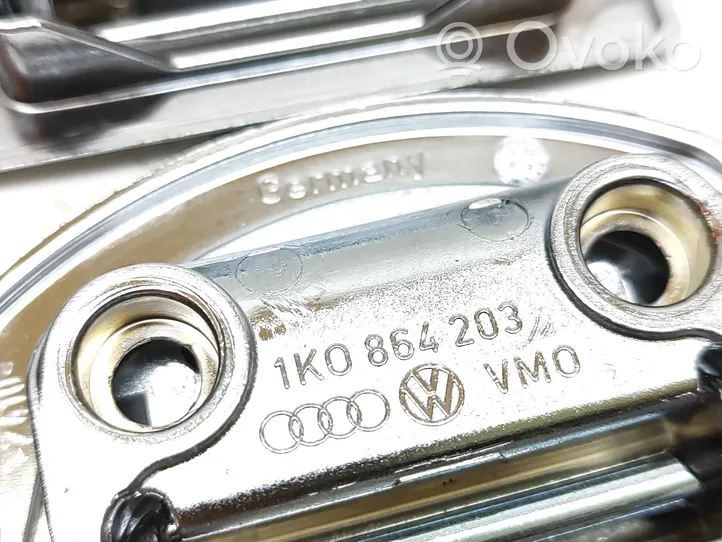 Volkswagen Touareg II Fissaggio gancio/anello 1K0864203