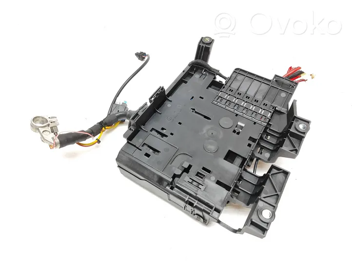 Volkswagen Touareg II Module de fusibles 7P0937548G