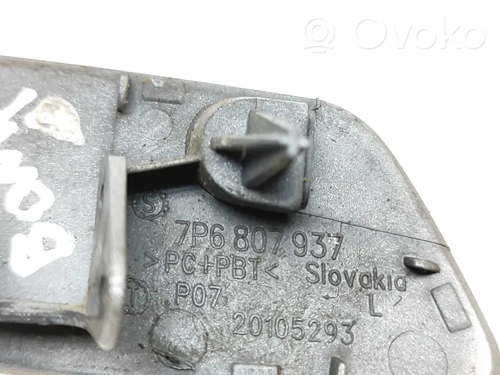 Volkswagen Touareg II Tappo/coperchio ugello a spruzzo lavafari 7P6807937