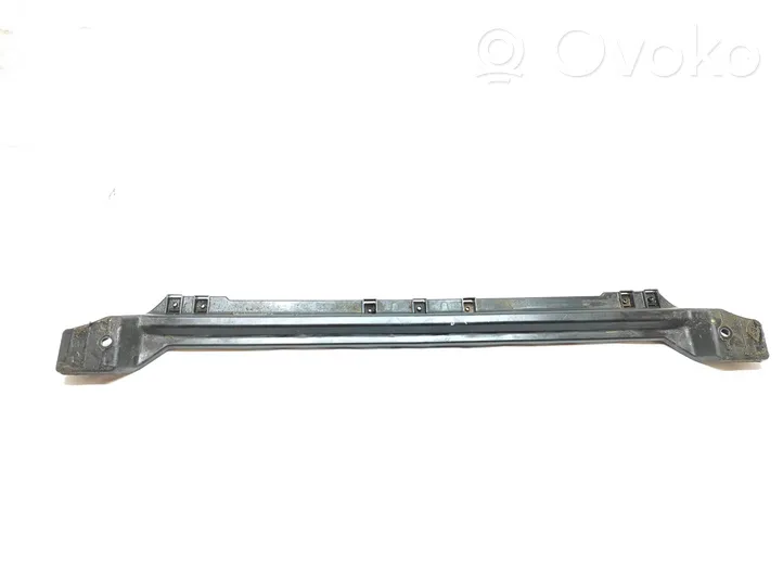 Volkswagen Touareg II Pannello di fondo di supporto del radiatore 7P0805551