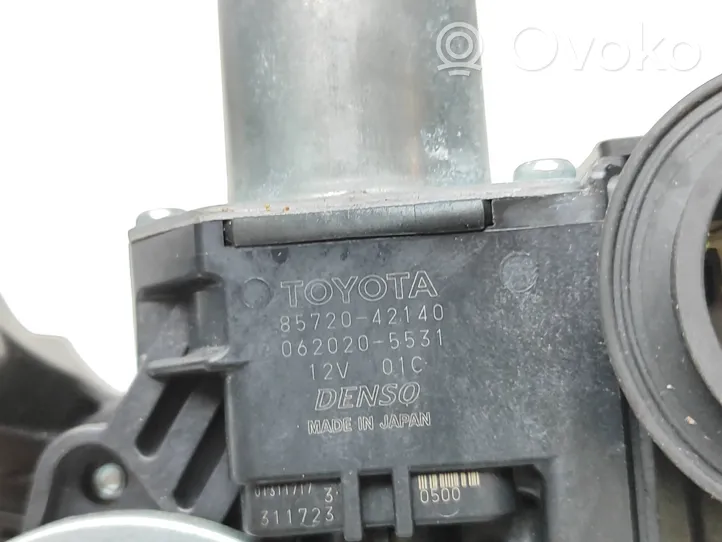 Toyota RAV 4 (XA50) Regulador de puerta trasera con motor 8572042140