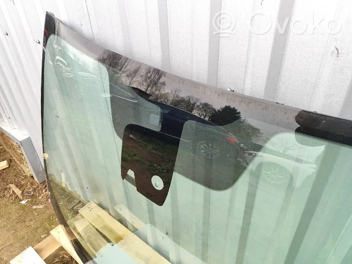 Renault Kadjar Front windscreen/windshield window 