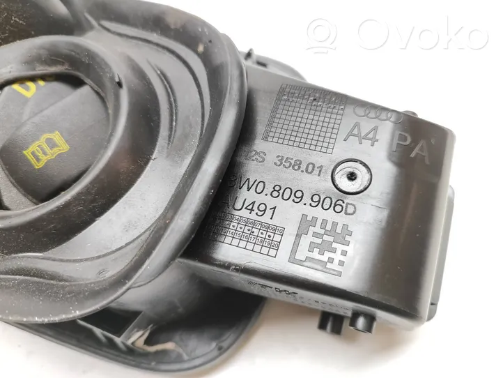 Audi A4 S4 B9 8W Bouchon, volet de trappe de réservoir à carburant 4M0010508S