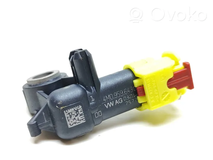 Audi A4 S4 B9 8W Gaisa spilvenu trieciensensors 4M0959643