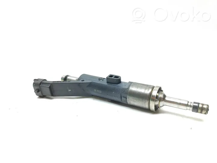 Peugeot 3008 II Injecteur de carburant 9822715980