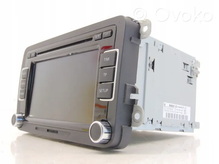 Volkswagen PASSAT CC Panel / Radioodtwarzacz CD/DVD/GPS 3C8035195F