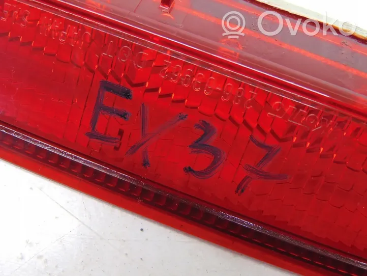 Infiniti EX Third/center stoplight 28663962