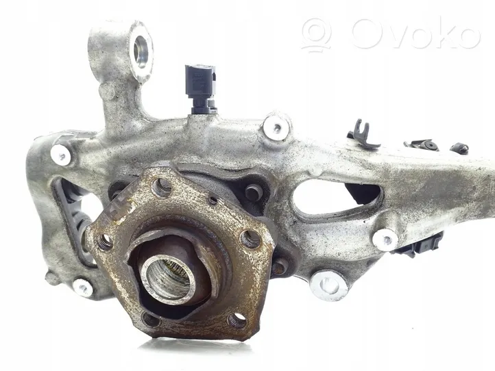 Audi A4 S4 B9 8W Fuso a snodo con mozzo ruota anteriore 