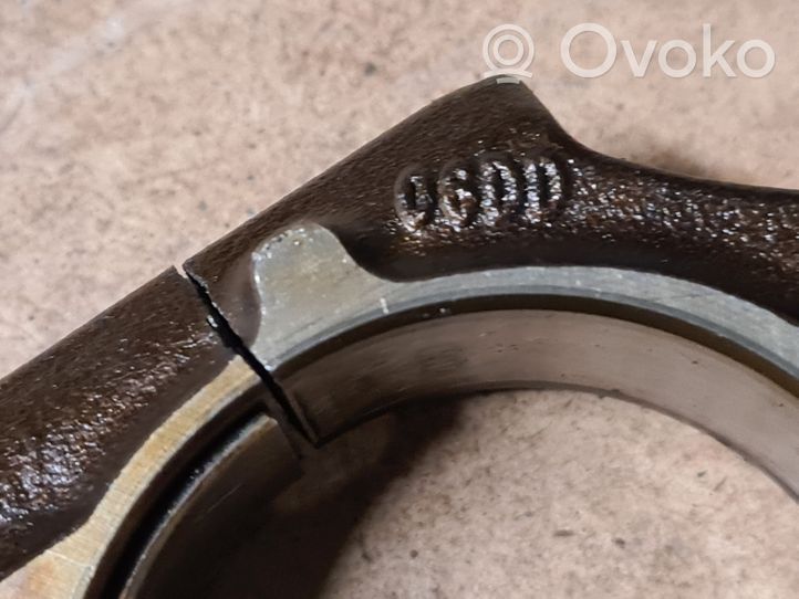 Audi A6 S6 C6 4F Piston with connecting rod 06DD