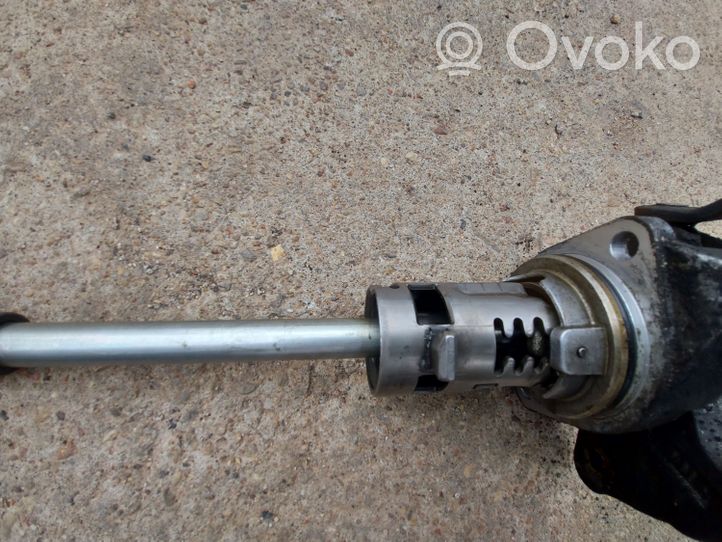 Volkswagen Touran I Gear selector/shifter in gearbox 