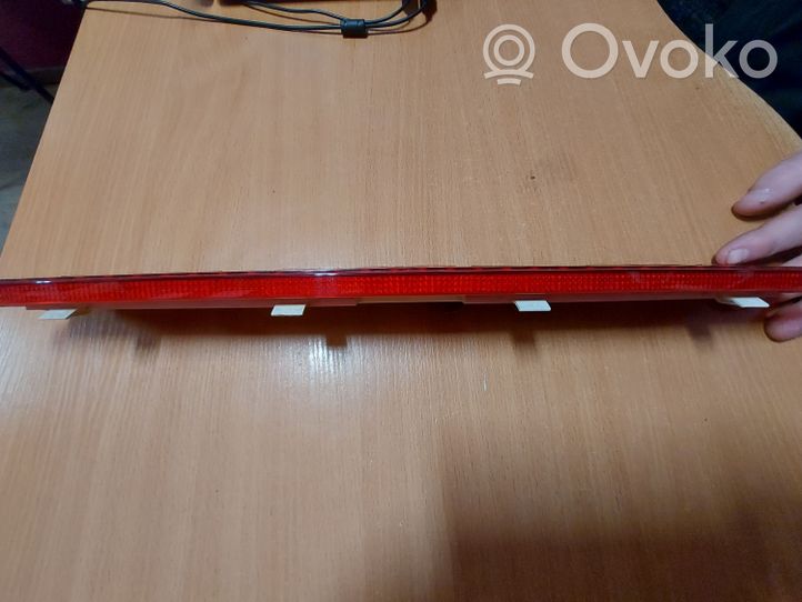 Audi A8 S8 D3 4E Luce d’arresto centrale/supplementare 4E0945097