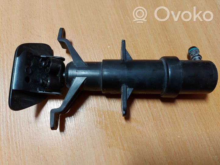 Volkswagen Touareg I Dysza spryskiwacza lampy przedniej 7L6955978