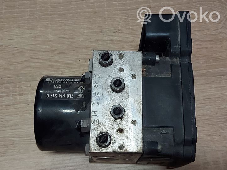 Volkswagen Touareg I ABS control unit/module 7L0907379P