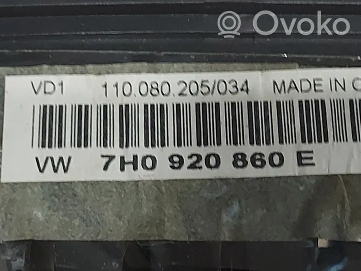 Volkswagen Transporter - Caravelle T5 Engine ECU kit and lock set 7H0920860E