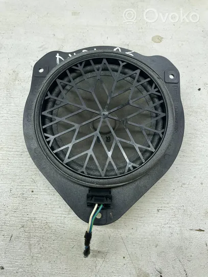 Audi A5 8T 8F Enceinte de porte arrière 