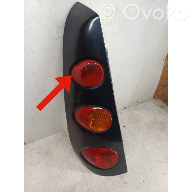 Smart ForFour I Galinis žibintas kėbule 