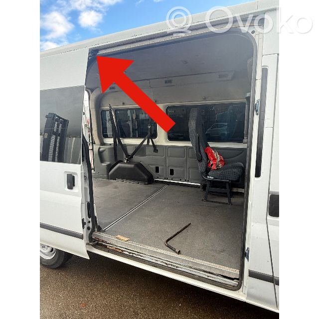 Ford Transit Sliding door upper roller guide/hinge 