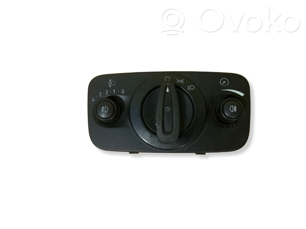 Lichtschalter   10003922,8G9T13A024AA
