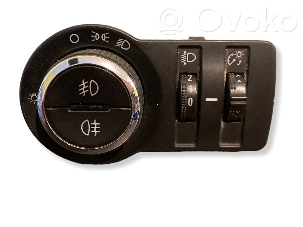 Opel Mokka Light switch 