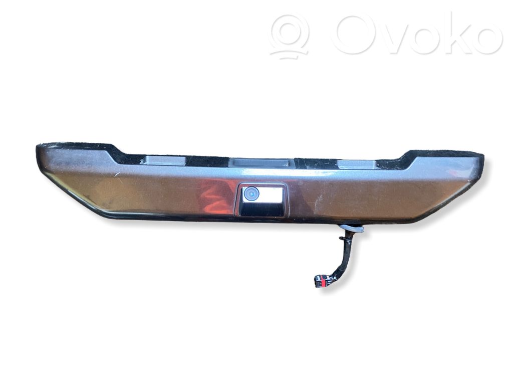 Ford Transit Custom Trunk door license plate light bar 