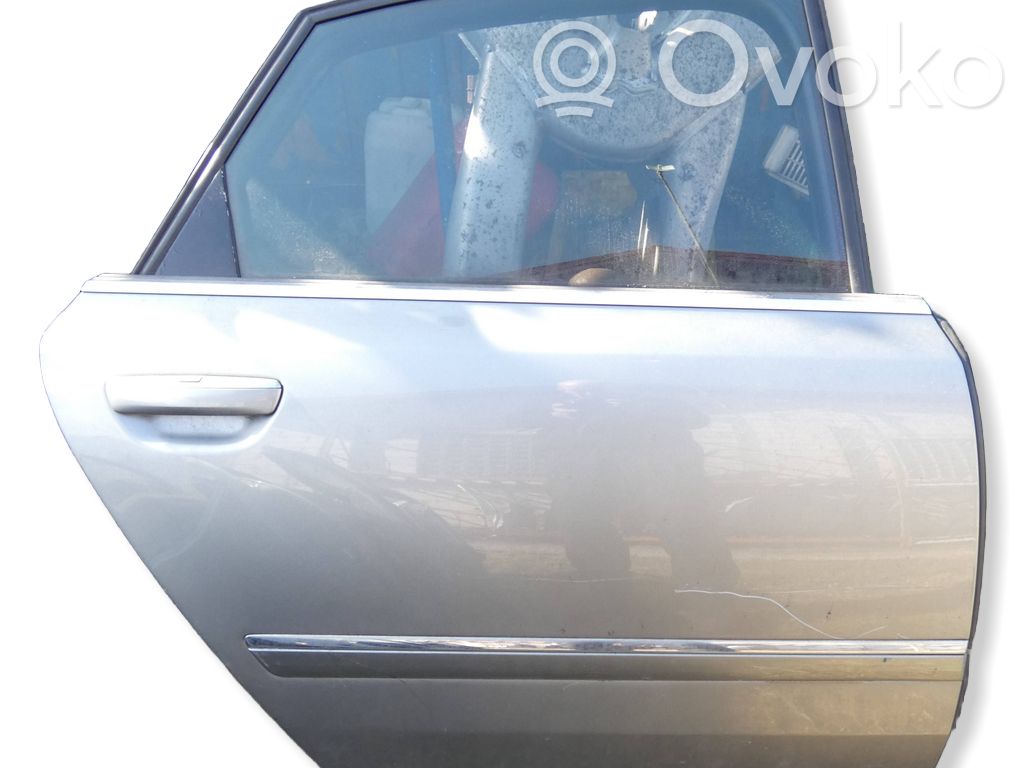 Audi A8 S8 D3 4E Aizmugurējās durvis 