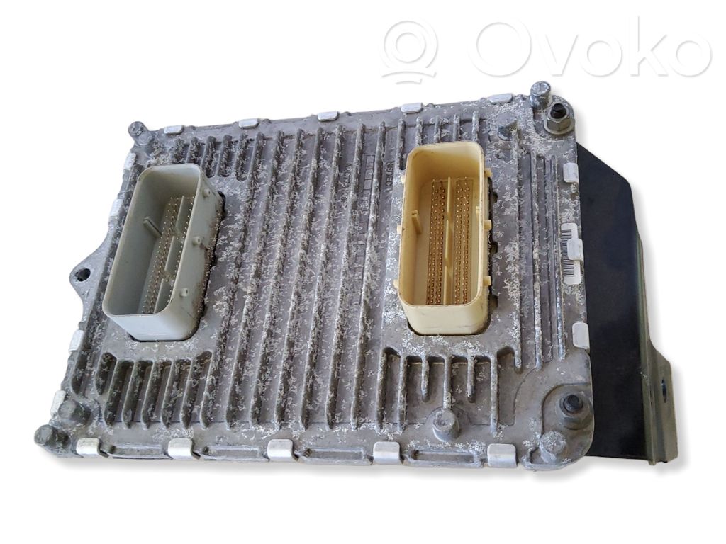 Dodge Challenger Engine control unit/module 