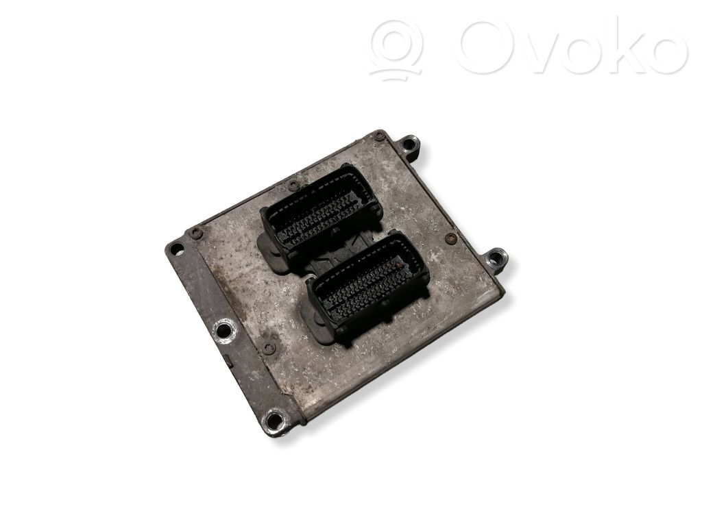 Opel Vectra C Engine control unit/module 