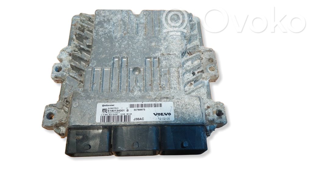 Volvo V50 Engine control unit/module ECU 