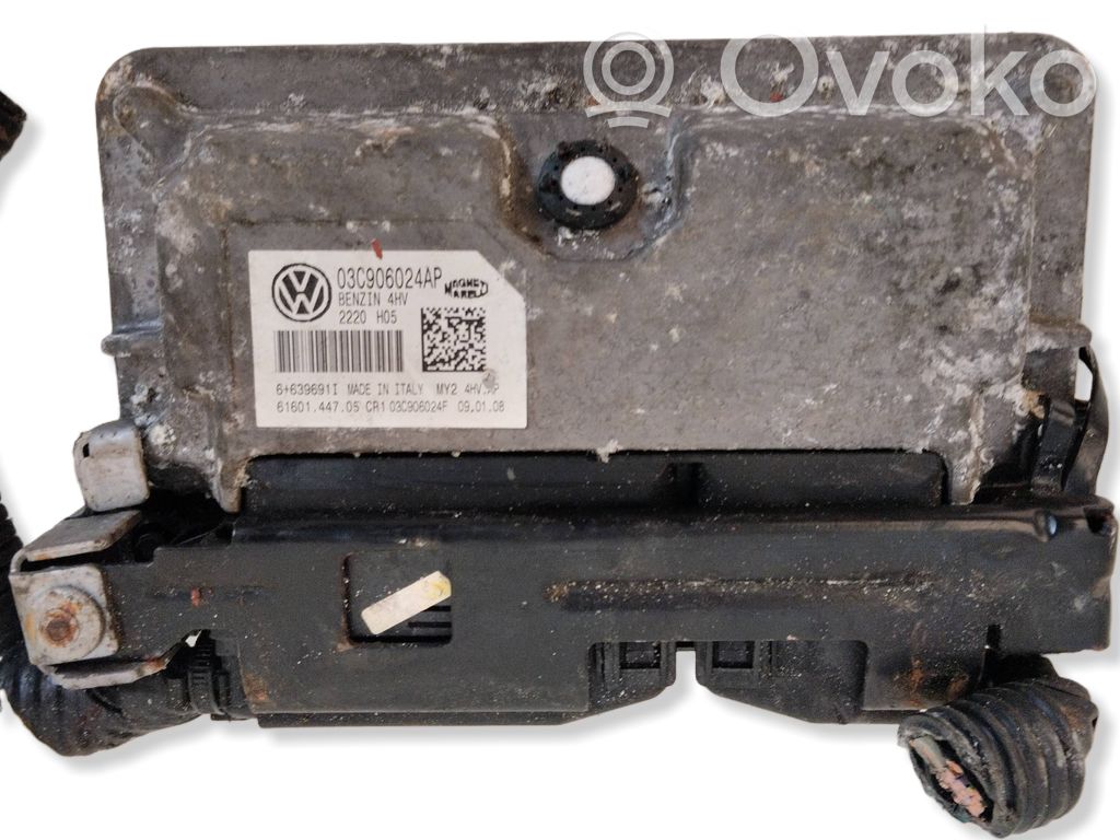 Volkswagen Polo IV 9N3 Engine control unit/module 