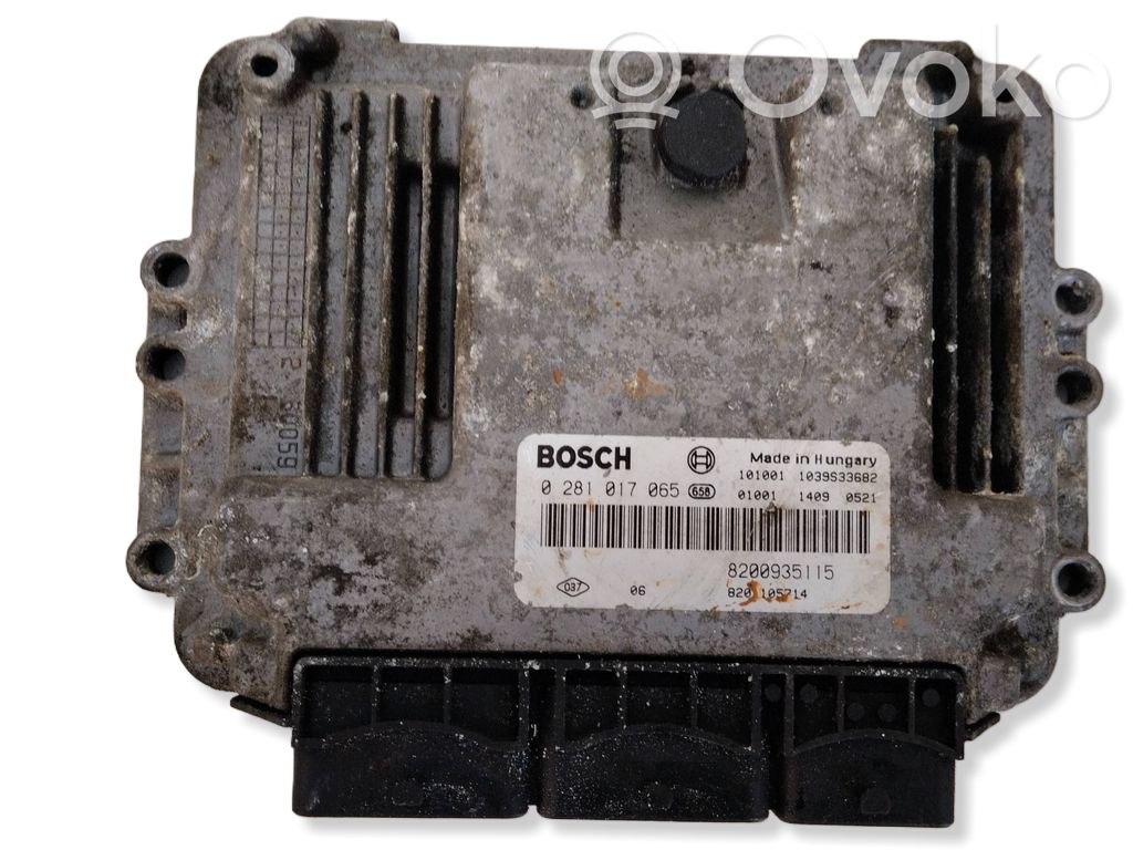 Renault Trafic II (X83) Engine control unit/module 