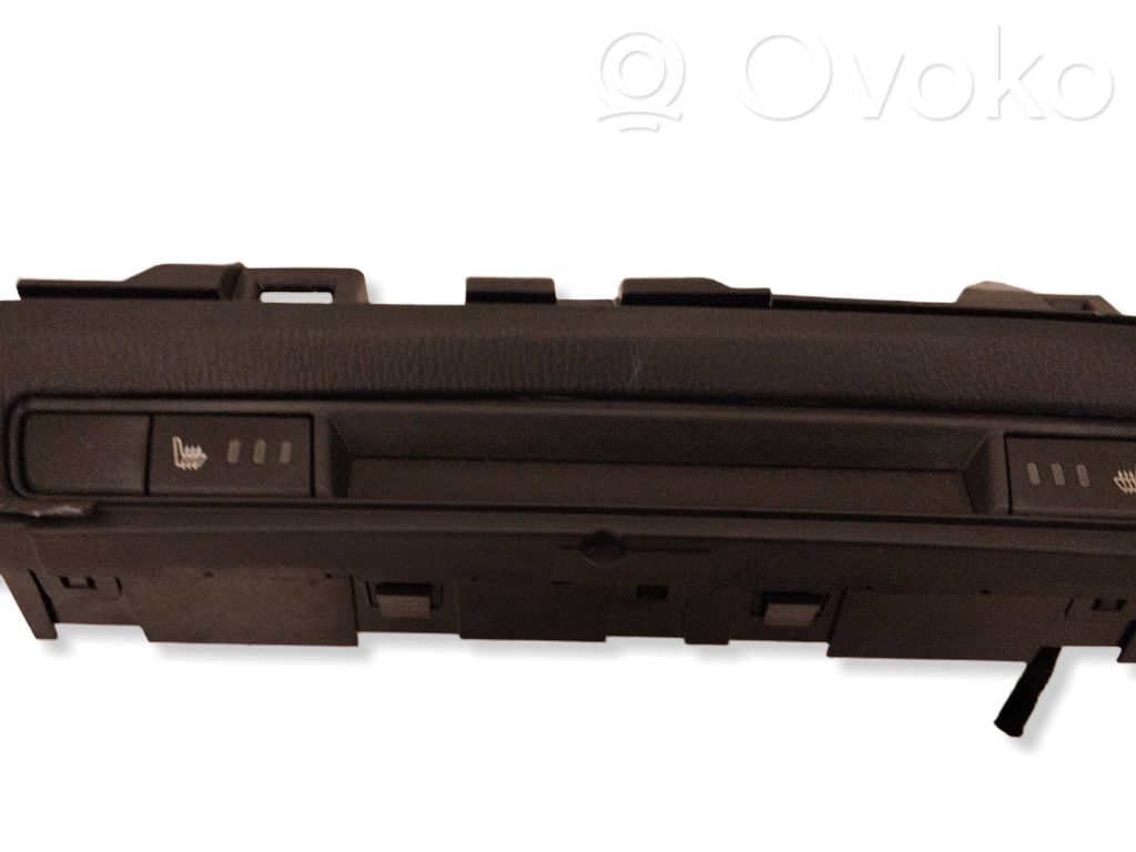 Central console control unit   BHR155260