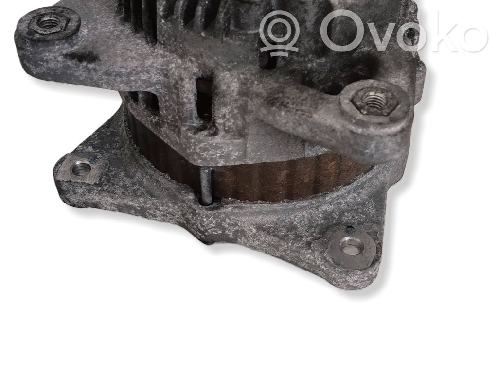 Nissan Juke I F15 Alternator 