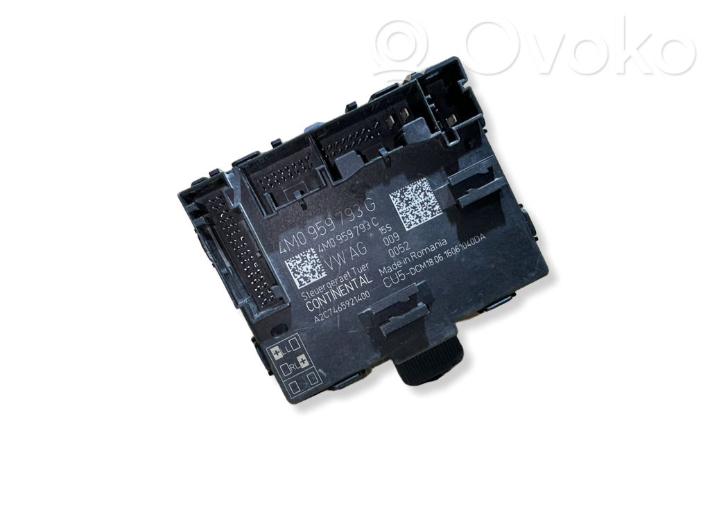 Audi Q7 4M Door control unit/module 
